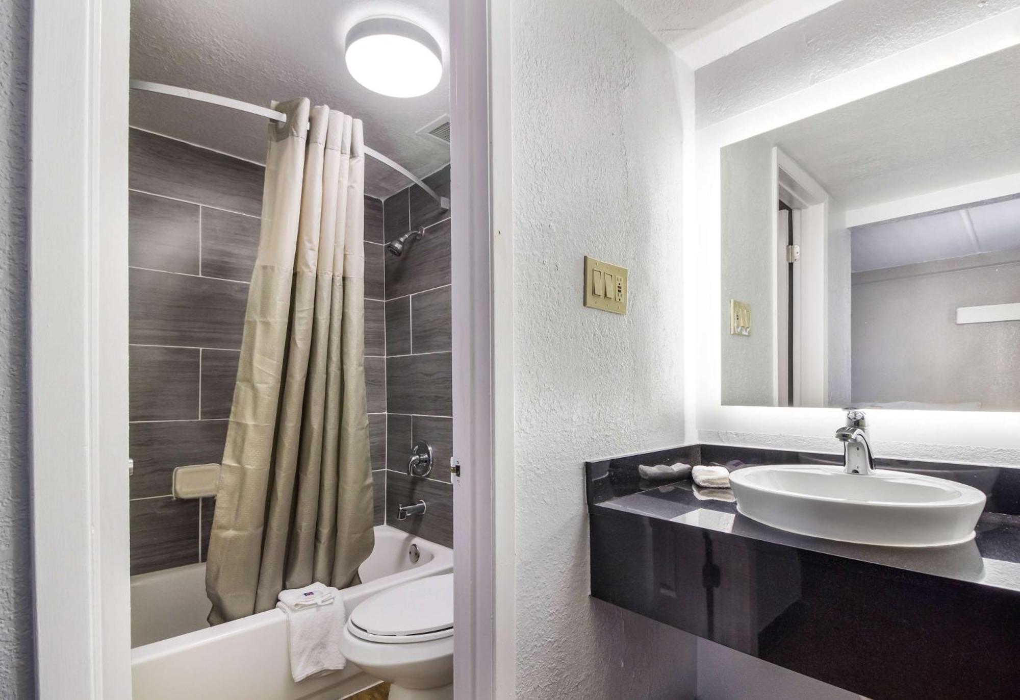 Motel 6-Baytown, Tx - Garth Rd Zewnętrze zdjęcie